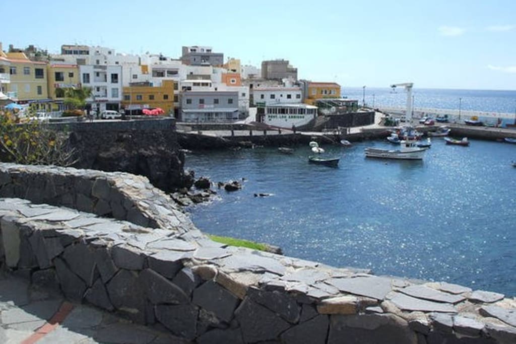 Los Abrigos - fishing village nearby 3km distance
