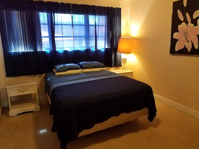 Blue Private Room
