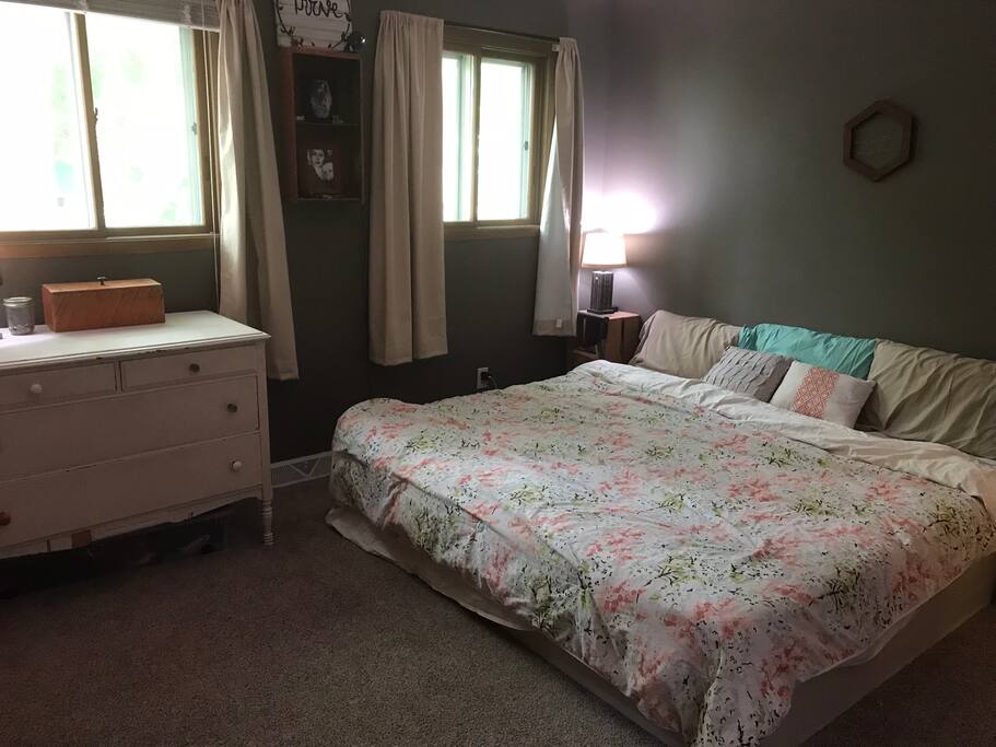 Master Bedroom - King