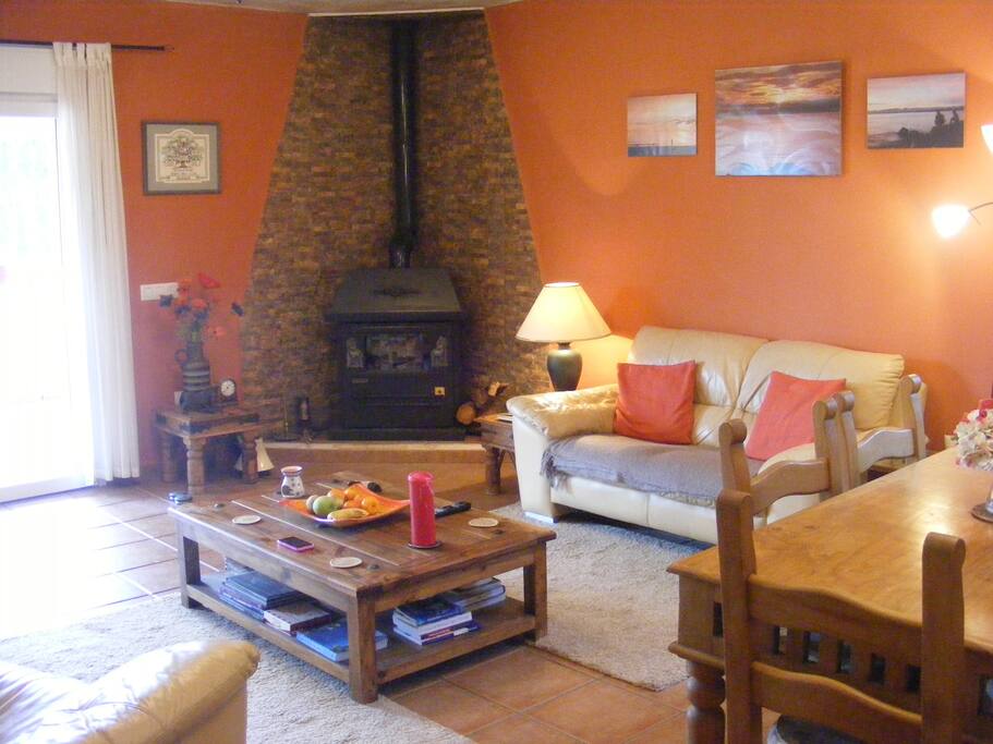 Lounge/Dining room