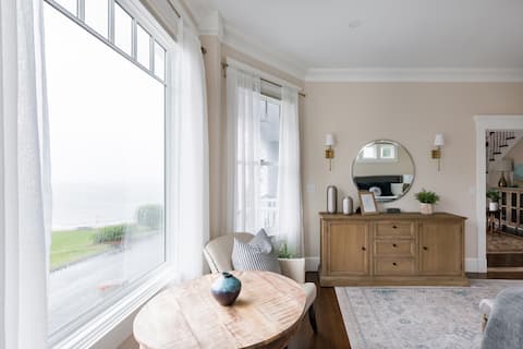 Top performing Airbnb: Luxury Oceanview Suite in Victorian on Independence Park in Beverly