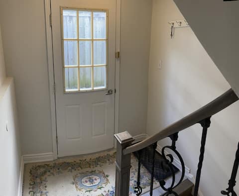 Top Airbnb: 2 bedrooms cozy apartment- license#2025-006644-STA in Meadowvale