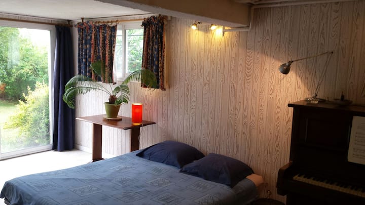 Appartement Proche Gare Calme Sur Jardin Plein Sud - Fontainebleau