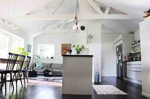 Wonderful house close to the nature and Stockholm