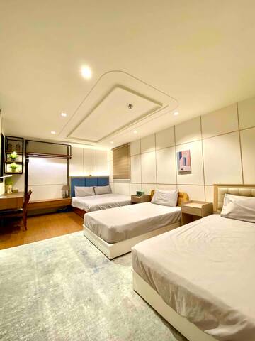 火車站/捷運站旁/場地租借拍攝/台北101百貨/饒河街觀光夜市/西門町步行街/信義區夜店/南港展覽館 gallery image 4