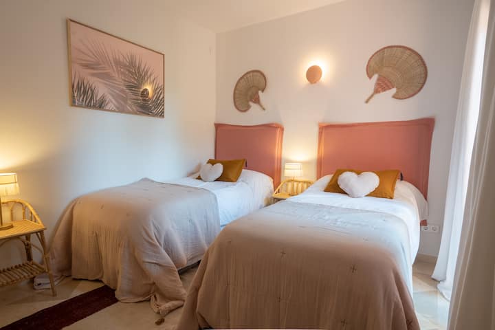 Chumba # 1 cha kulala