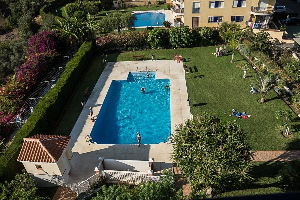 piscina comunitaria