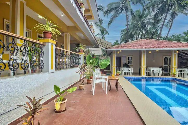 8 bhk luxury private pool villa