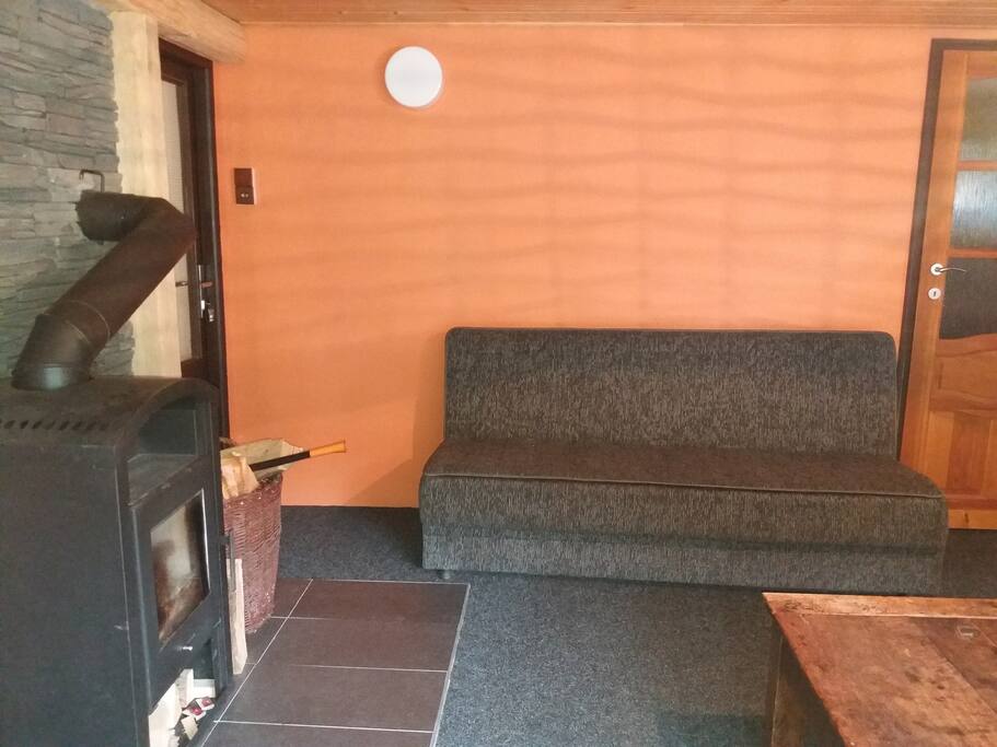 Sitzbereich mit Kamin