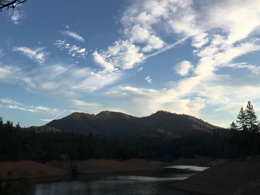 Morning at the lake