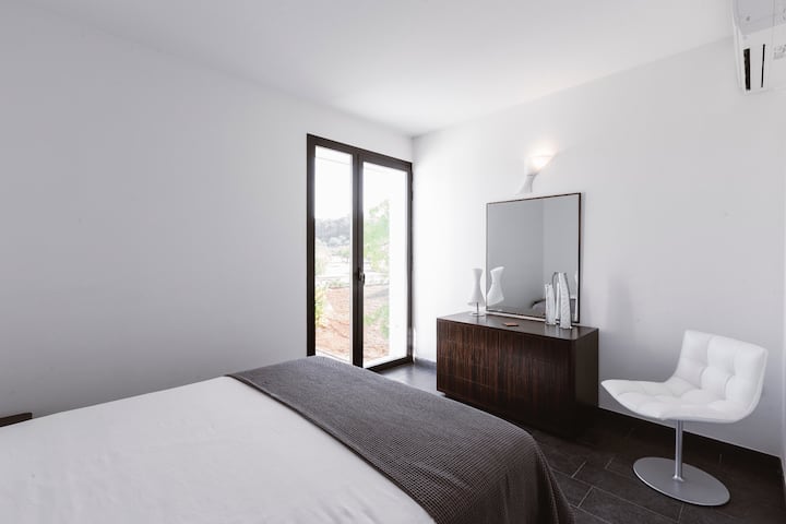 Suite 2
