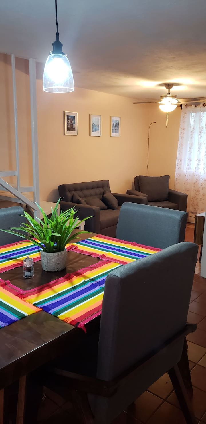 Cheerful Traditional Safety In Private - Zapopan