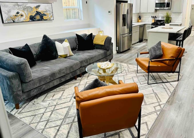 Maximum Comfort Realty managed Airbnb listing 3
