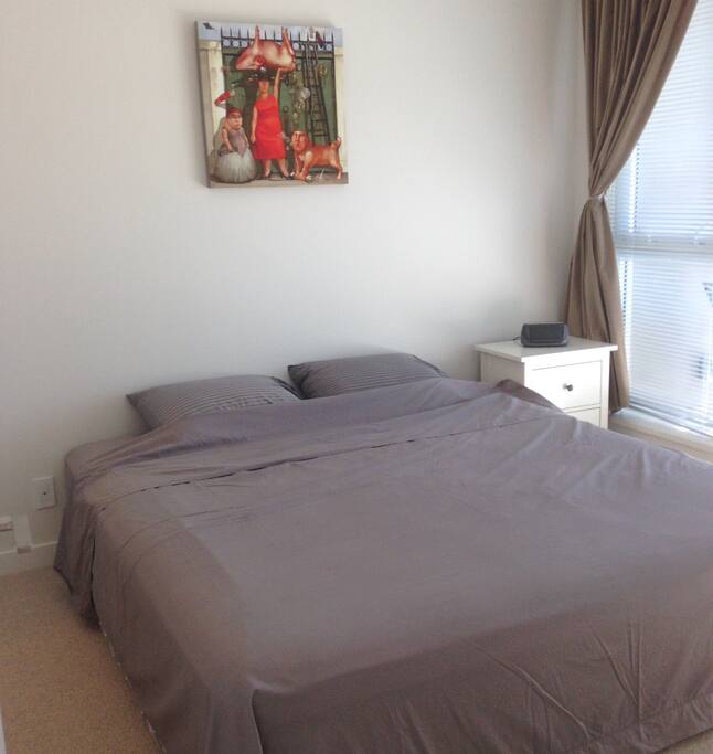 King size bed in the bedroom