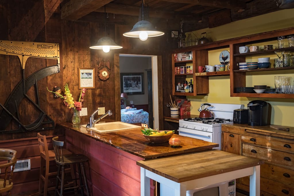 The fully equipped kitchen is a cook's dream.