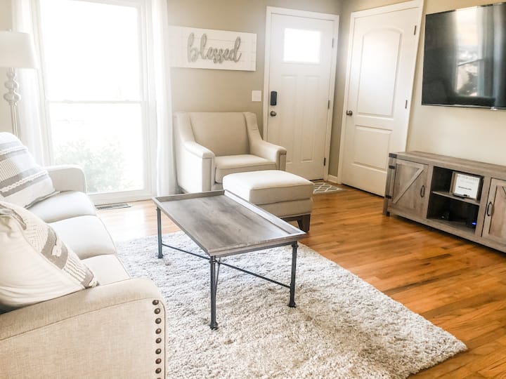 3 BR/2BA Cottage in Pendleton 9 Miles to Clemson Houses for Rent in