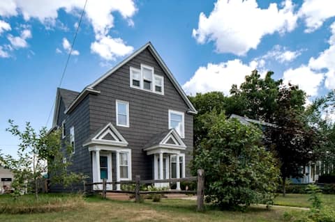 ARTS DISTRICT - ENTIRE DUPLEX - Both Upper & Lower
