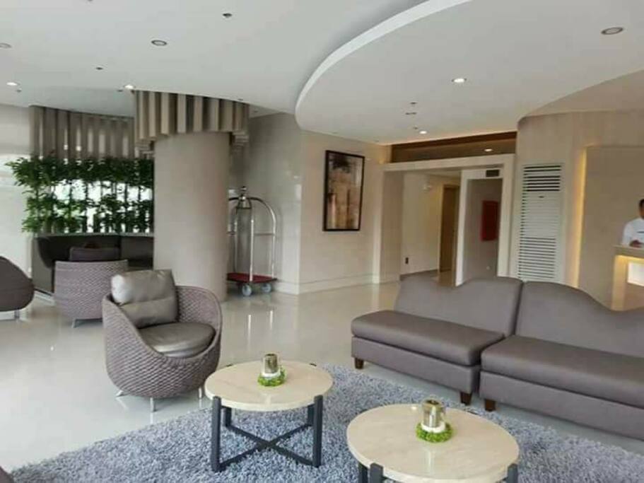 Tower 2 Lobby