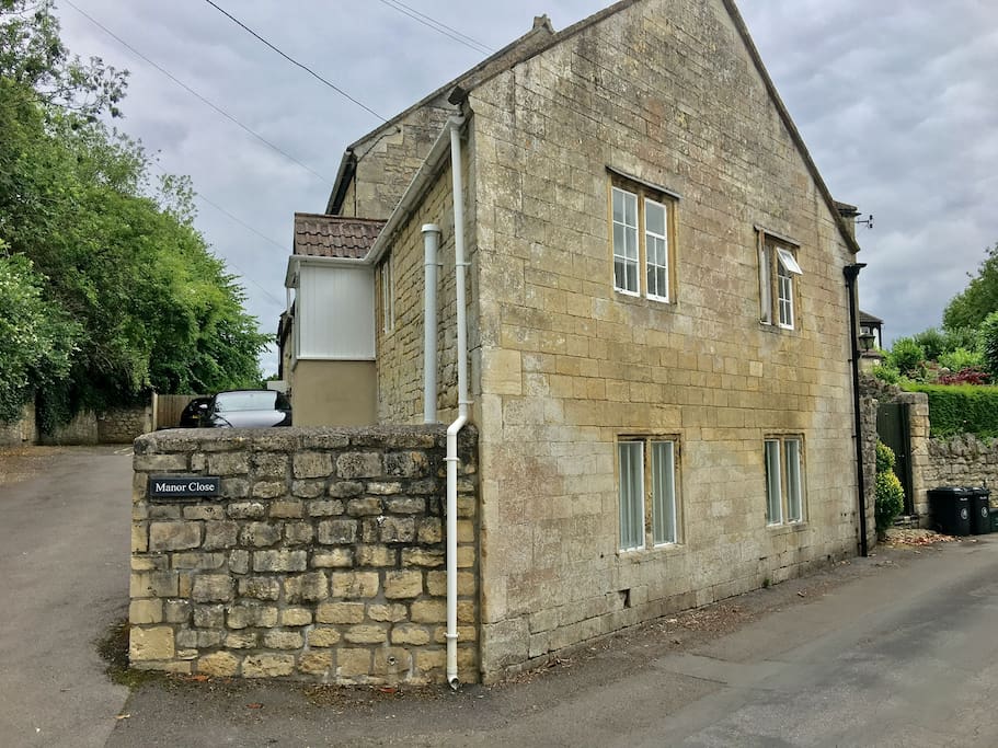 Manor Close