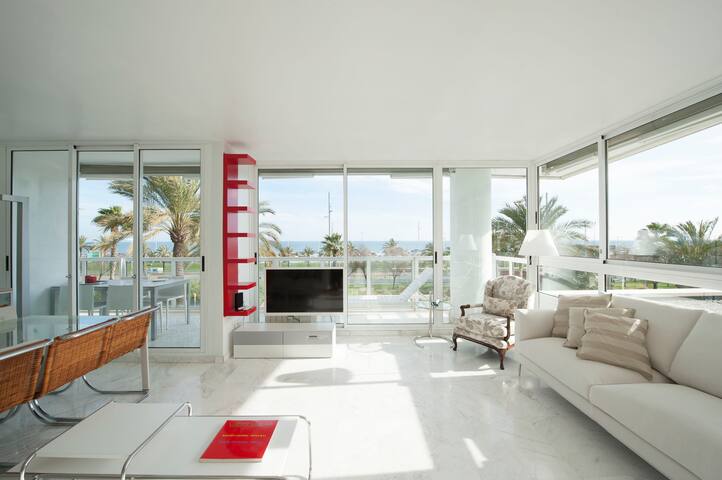 Sea view three bedroom apartment in Garcia Faria gallery image 2