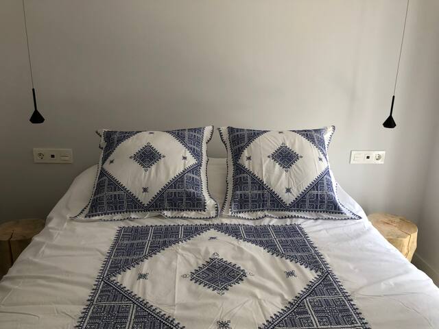 REYES CATOLICOS gallery image 3