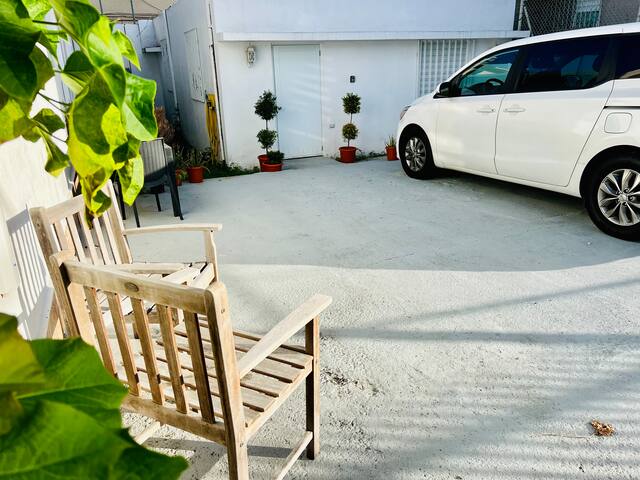Sandy’s Concierge Services, LLC managed Airbnb listing 1