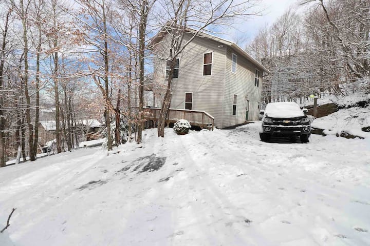 Home In Beech Mountain - Beech Mountain, NC