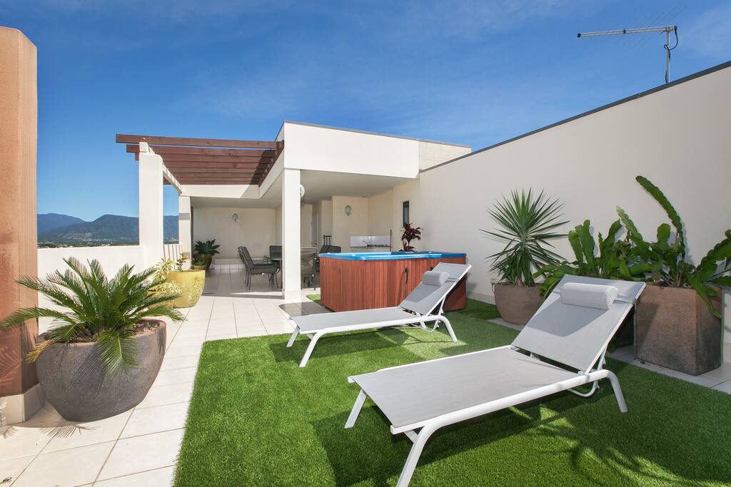 Lounge chairs..and relax