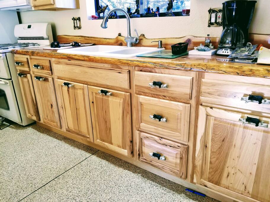 full galley kitchen