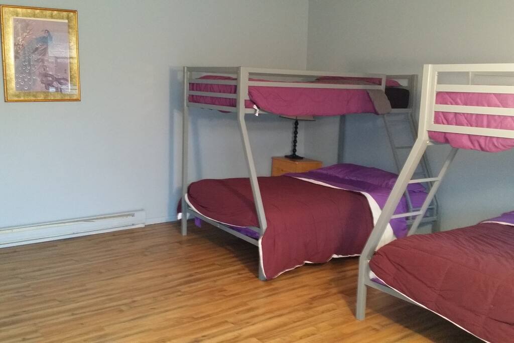 Room 15 Sleeps 6
