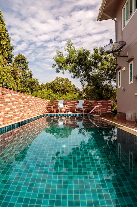 pool