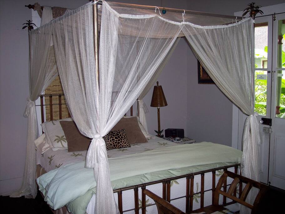 Teche Room