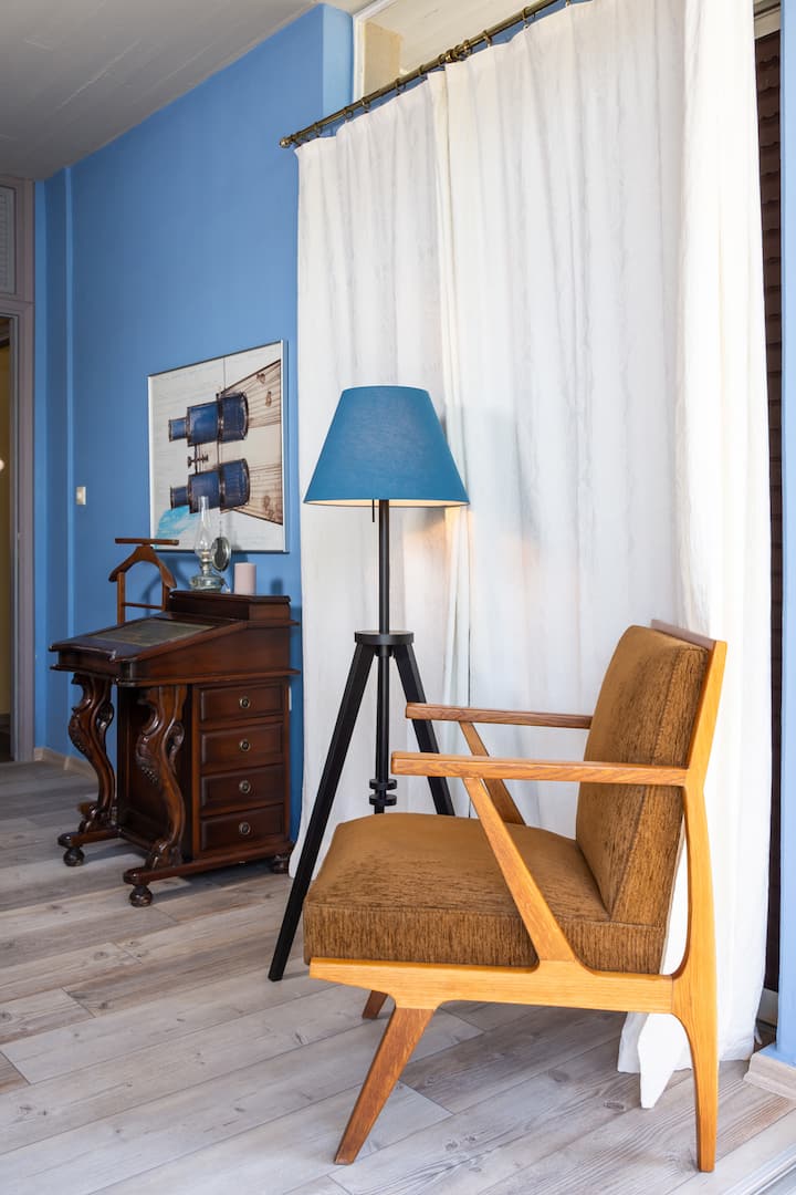 ห้องสีฟ้า