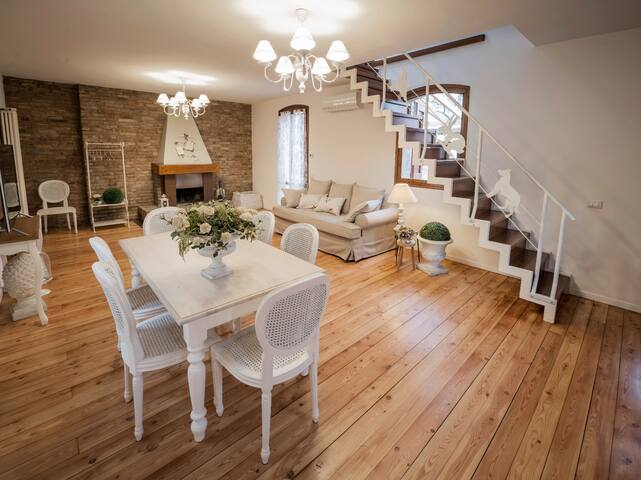 Accademia al Colle – Casa delle Rose gallery image 3