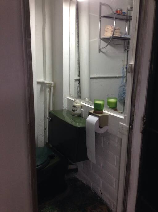 Baño privado del cuarto con ducha
