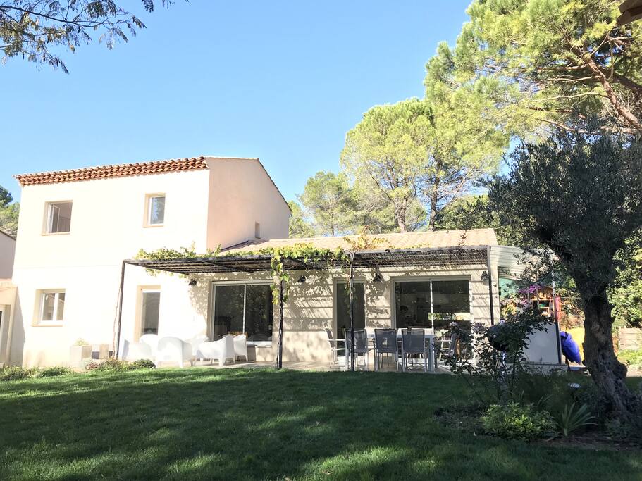 VILLA 140 M2