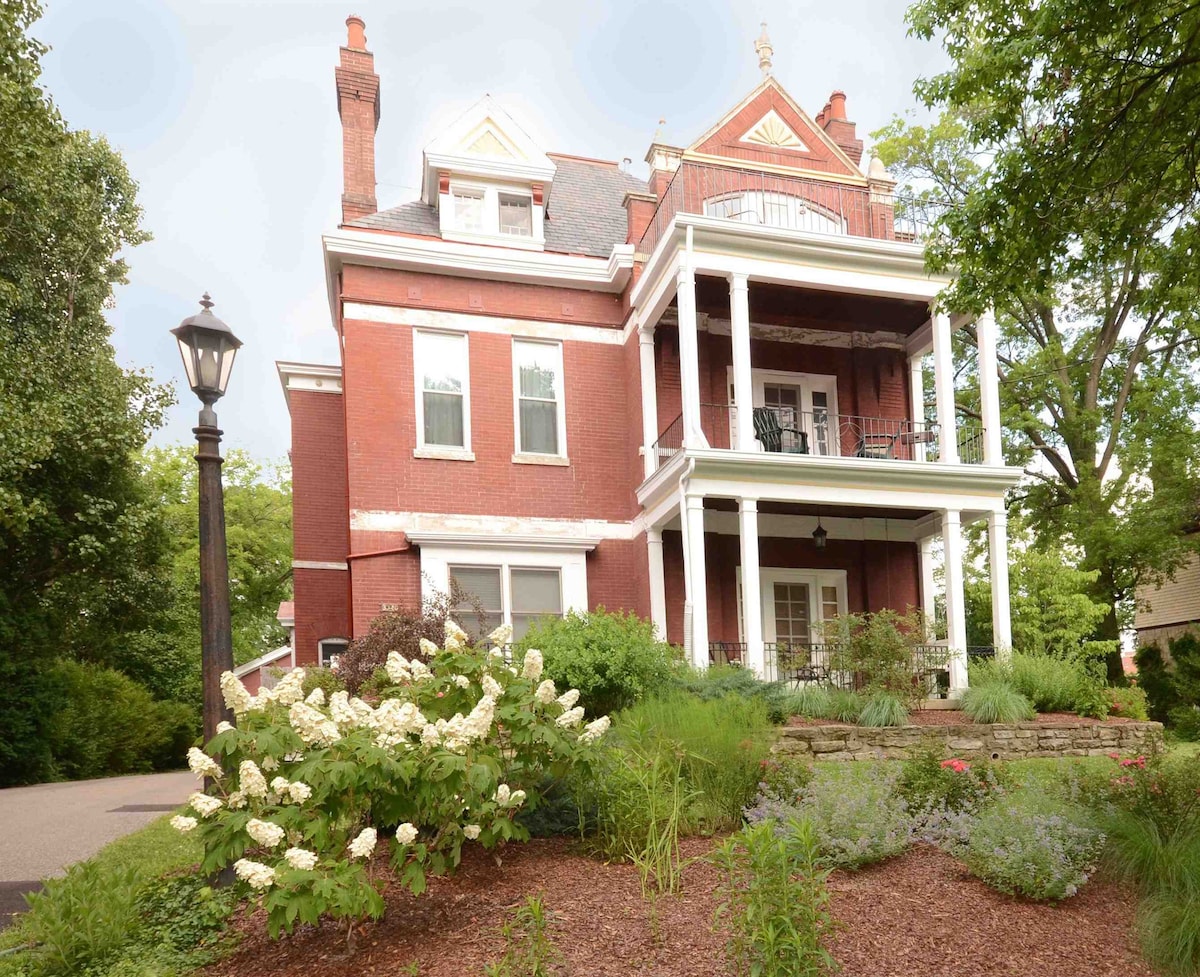 gaslight apartments gaslight apartments