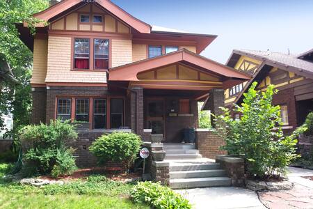 Moon Room at Central & Large Craftsman Family Home