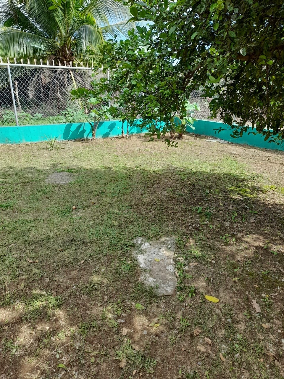 Shared patio image 1 at Habitación #2 Guayaba in David