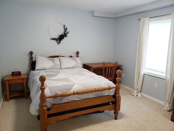 Schlafzimmer 4 (Keller)