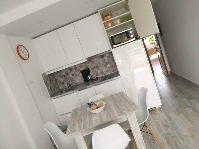 Get Long beach apartaments d1 dormitori For iPhone Free Long Beach Apartaments D1 Dormitori