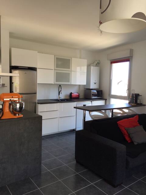 F3 , 65m2.2 bedrooms, 4-travelers, secure garage