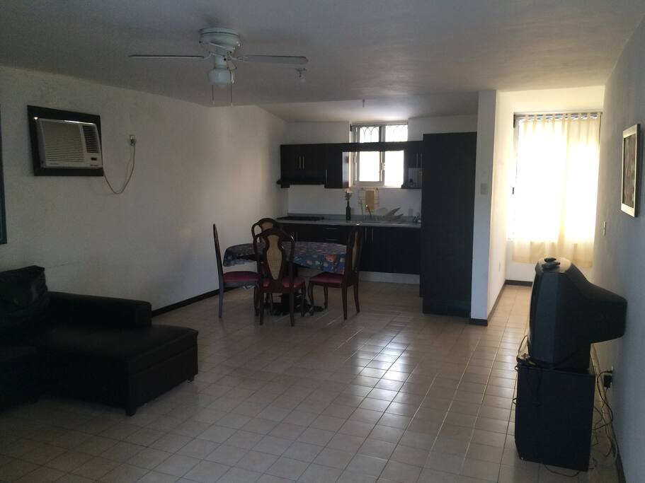 Kitchen/Cocina