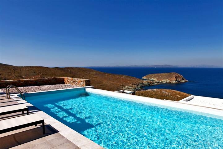 Villa Litharia, enchanting location and view gallery image 5