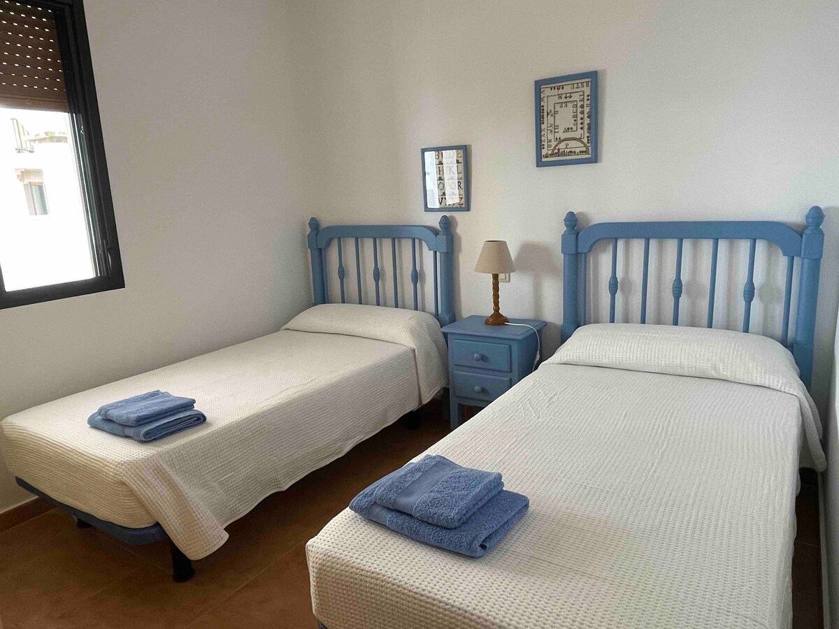 غرفة النوم 2