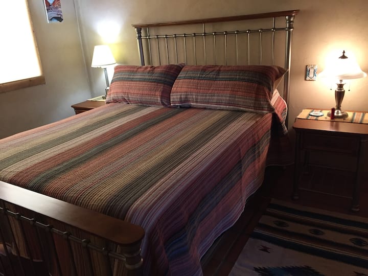 Bedroom with Queen Size Bed