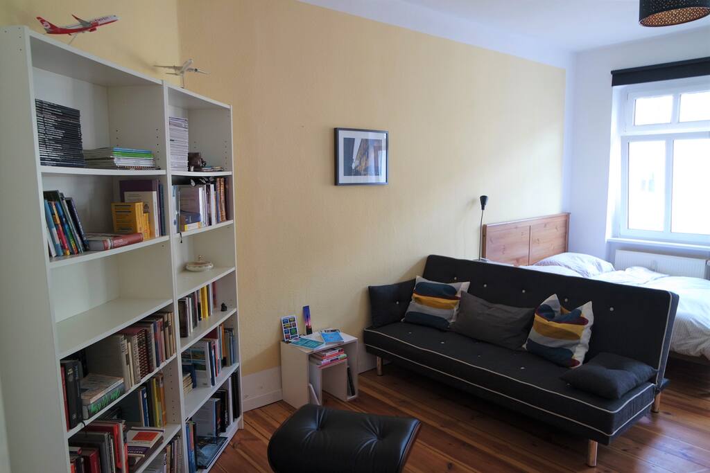 Die Sitzecke mit Blick aufs Sofa