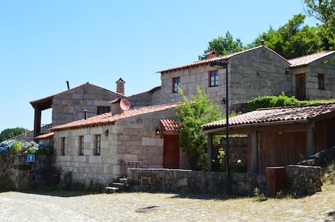 Casa de S. Amaro na Povoa Dao