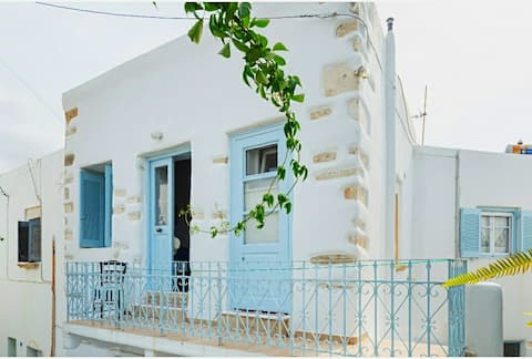 Jason’s Apartments Paroikia, Paros.