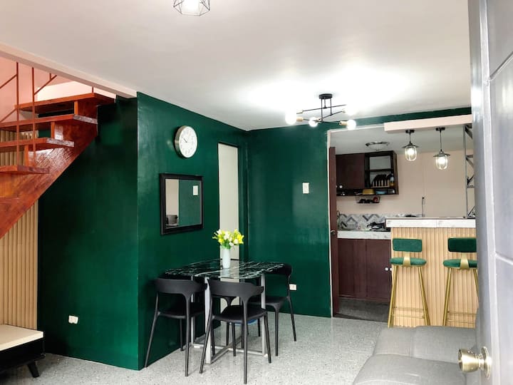 2 Storeytownhouse For Rent - Carcar City